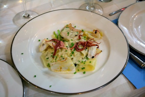 Seared calamari, pasta leaf, lemon confit, Turkish spinach, Beurre Blanc and sage sauce, chives